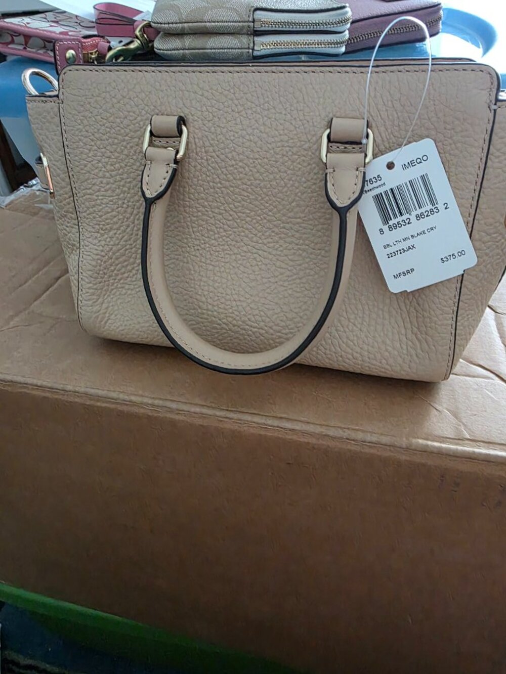Bag - Picture 2 of 3